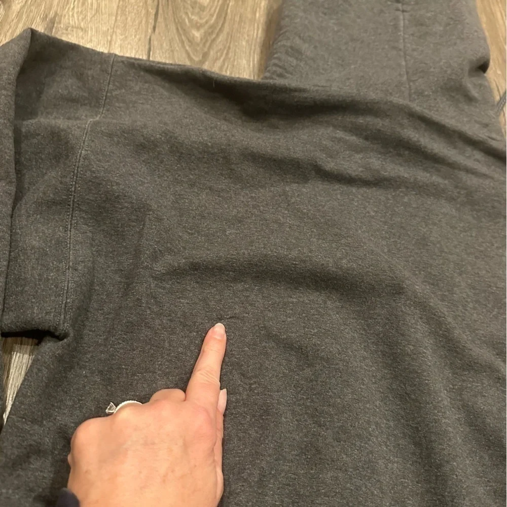 Walt Disney World Disneyland Resort Hoodie Adult Gray Mickey Mouse Athl Dept M
